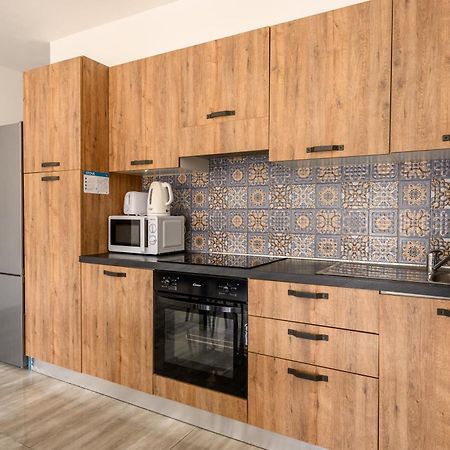 F11 Room 2, Private Room Two Single Beds Shared Bathroom In Shared Flat Msida Ngoại thất bức ảnh